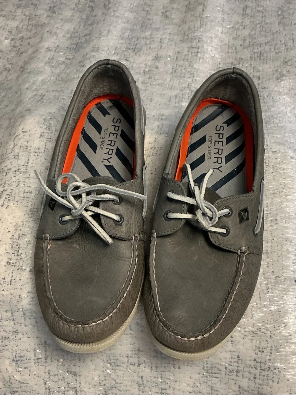 Sperry Men's Gray Leather Moc Toe Boat Shoes with Orange Liner